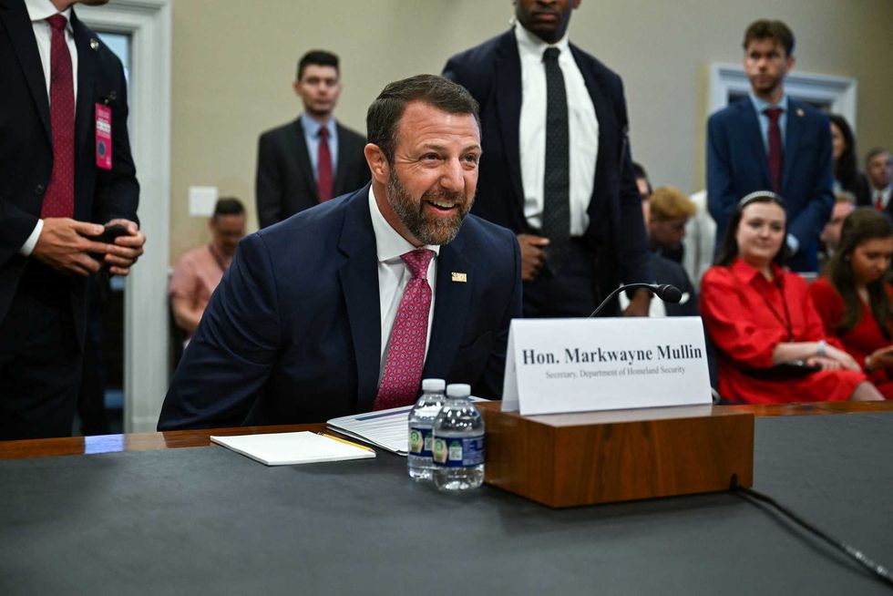 Markwayne Mullin mocked as he struggles to control temper: ‘Too emotional for this job’