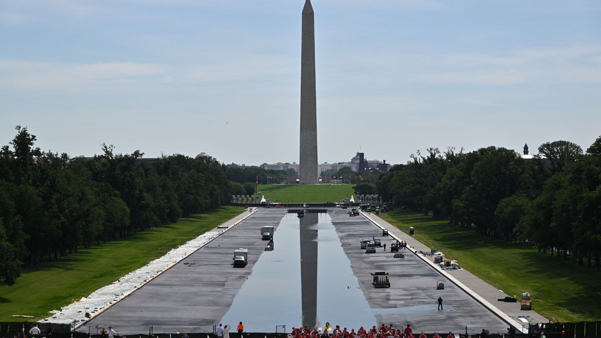 10 claims surrounding Trump’s reflecting pool renovation that we’ve investigated