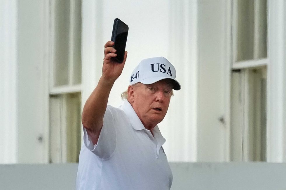 Critics ridicule Trump’s ‘golden gift’ for America’s 250th: ‘Hired Putin as his decorator’