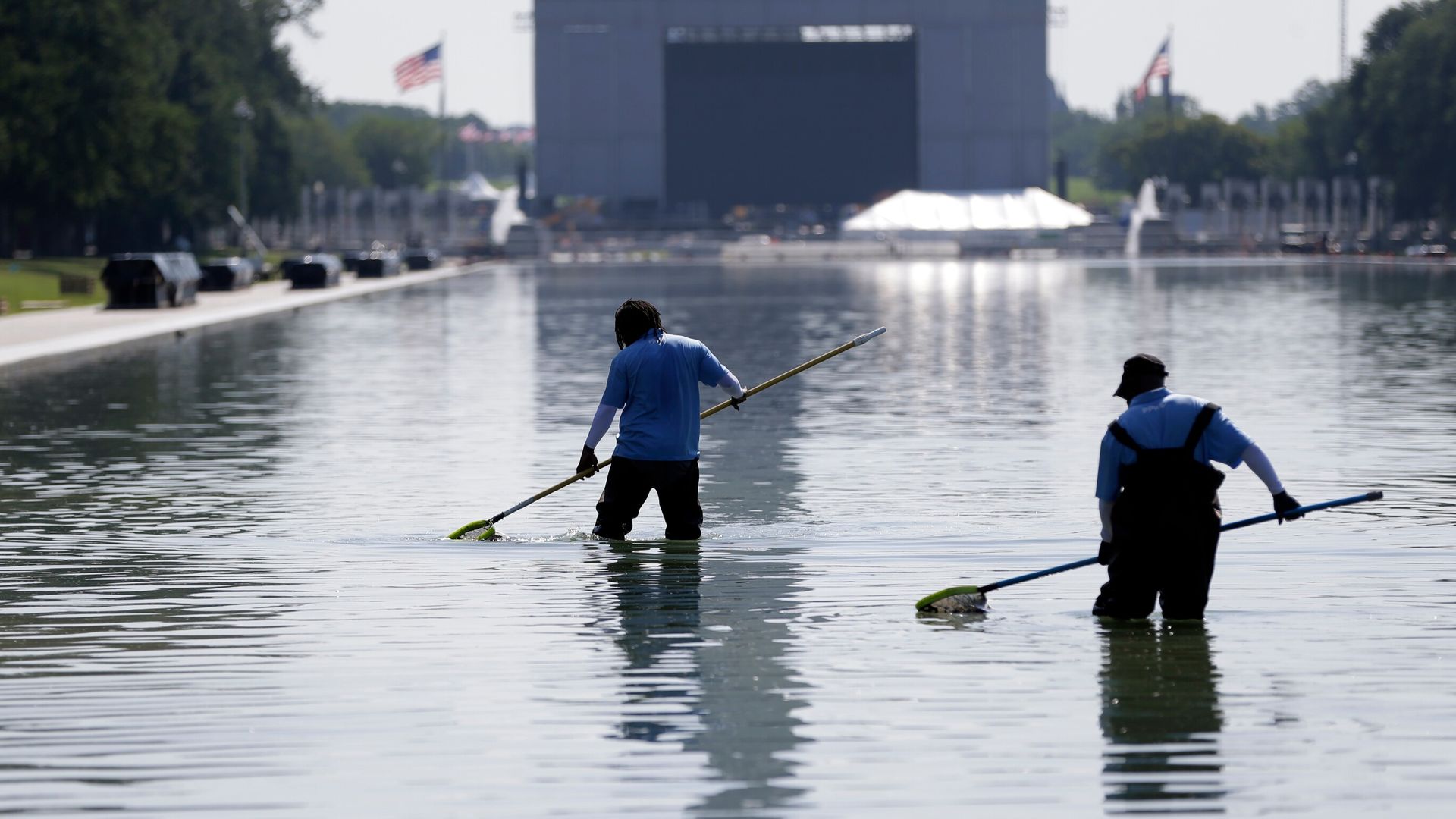 Ex-Olympic canoeist indicted for ‘vandalising’ Trump’s $14m pool project