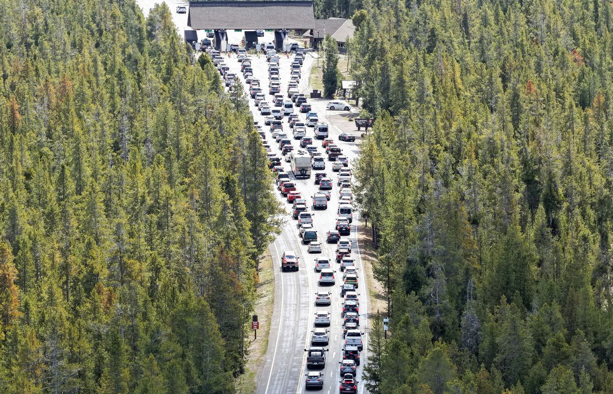 Trump admin hasn’t proposed building interstate through Yellowstone, Grand Teton National Parks