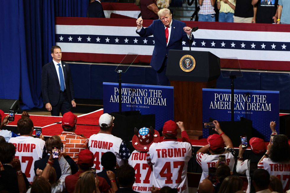 Trump ‘mocked ruthlessly’ by attendee at his own rally: journalist