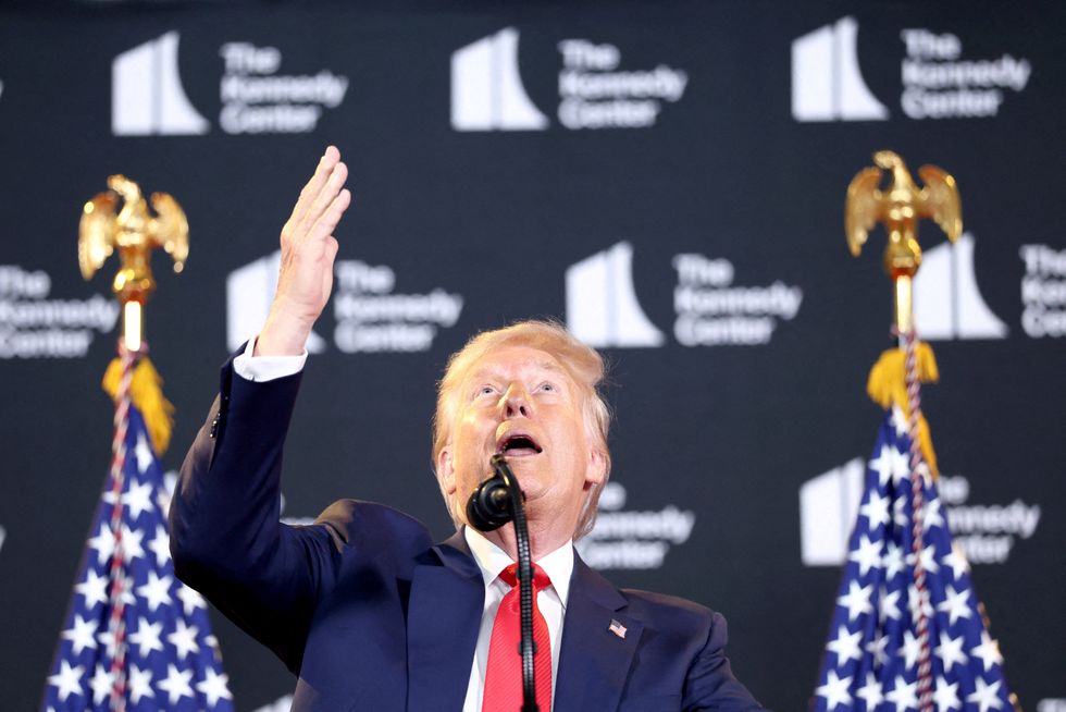 ‘Tone deaf’ Trump hands Congress over to Democrats with ‘nutter-butter’ moves: data guru