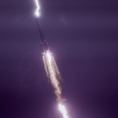 Rocket Report: Lightning strikes in China; Starship launch on deck