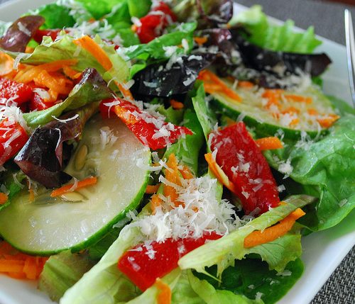 Epic diarrhea outbreak has 40% of Americans avoiding fruits and veggies