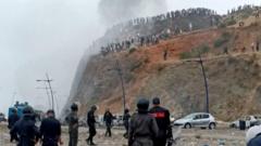 Watch: Tens of thousands of migrants enter Spain’s Ceuta from Morocco
