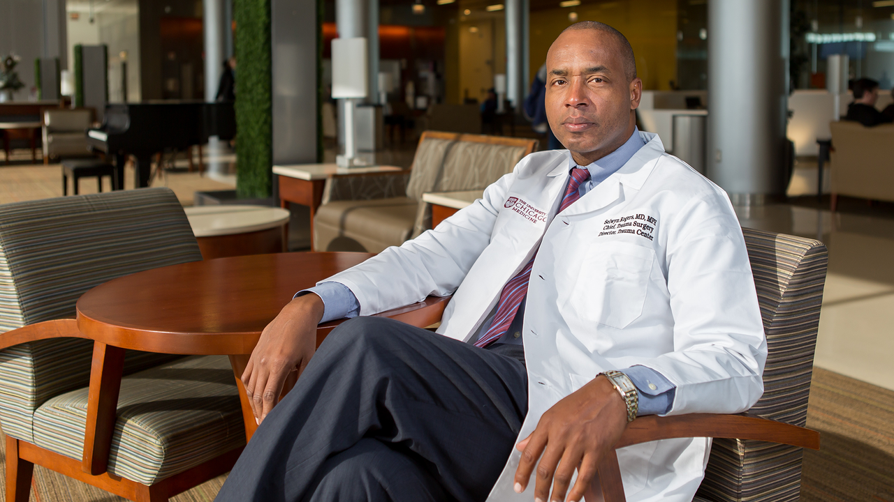 America’s gun violence epidemic, through the eyes of a Chicago trauma surgeon