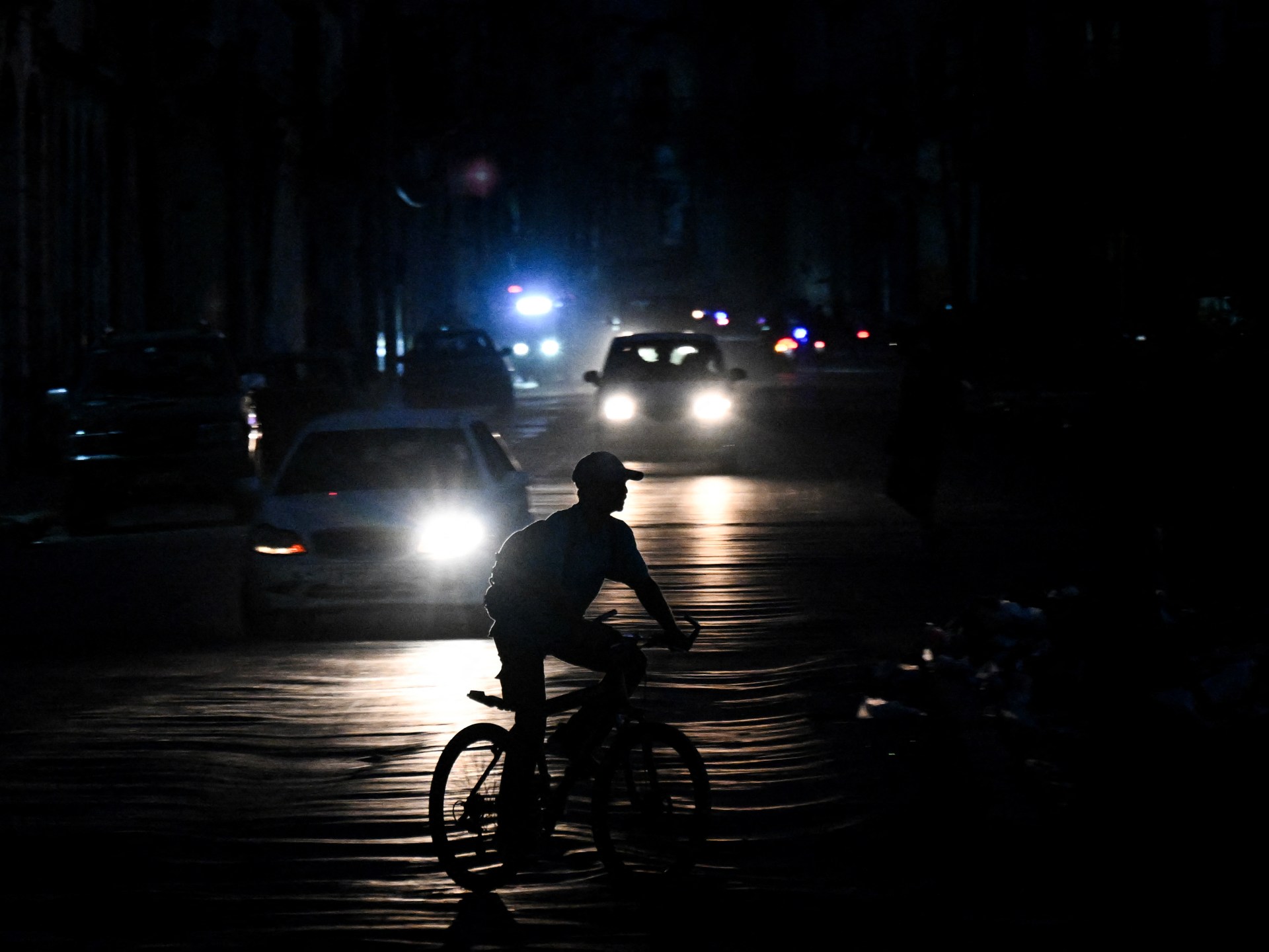 Grid failure plunges Cuba into nationwide blackout