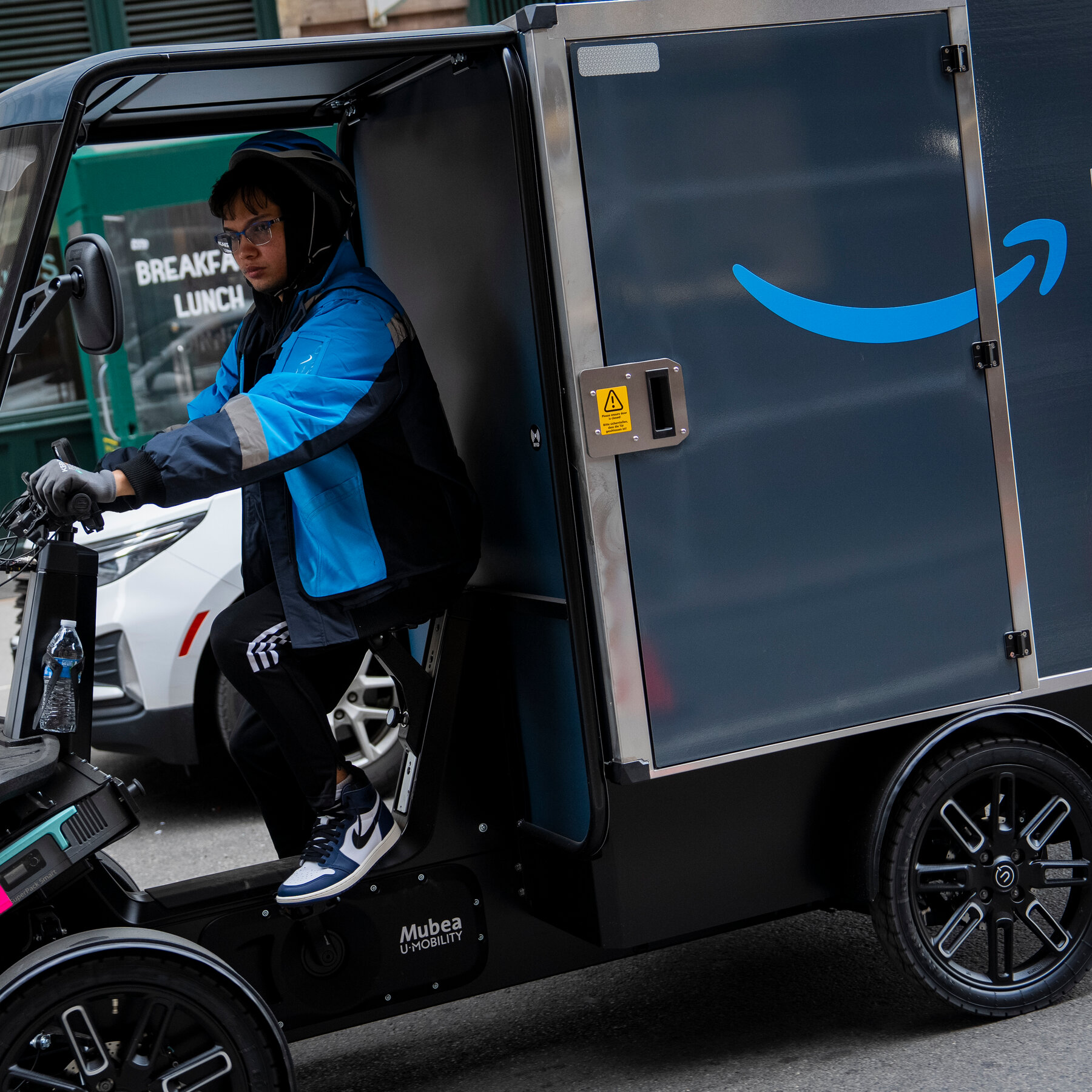 In Lawsuit, NJ Accuses Amazon of Suppressing Pay for Delivery Drivers