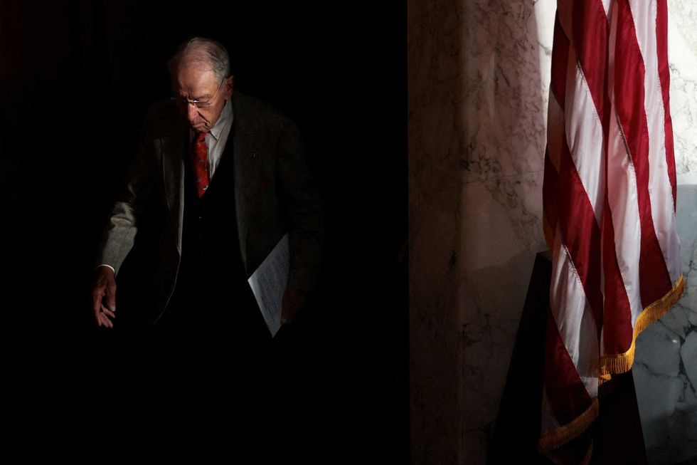 Elderly GOP senator issues bizarre eulogy for household appliance: ‘I will miss u’