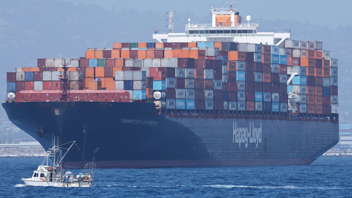 13 claims we’ve fact-checked about impact of Trump’s tariffs
