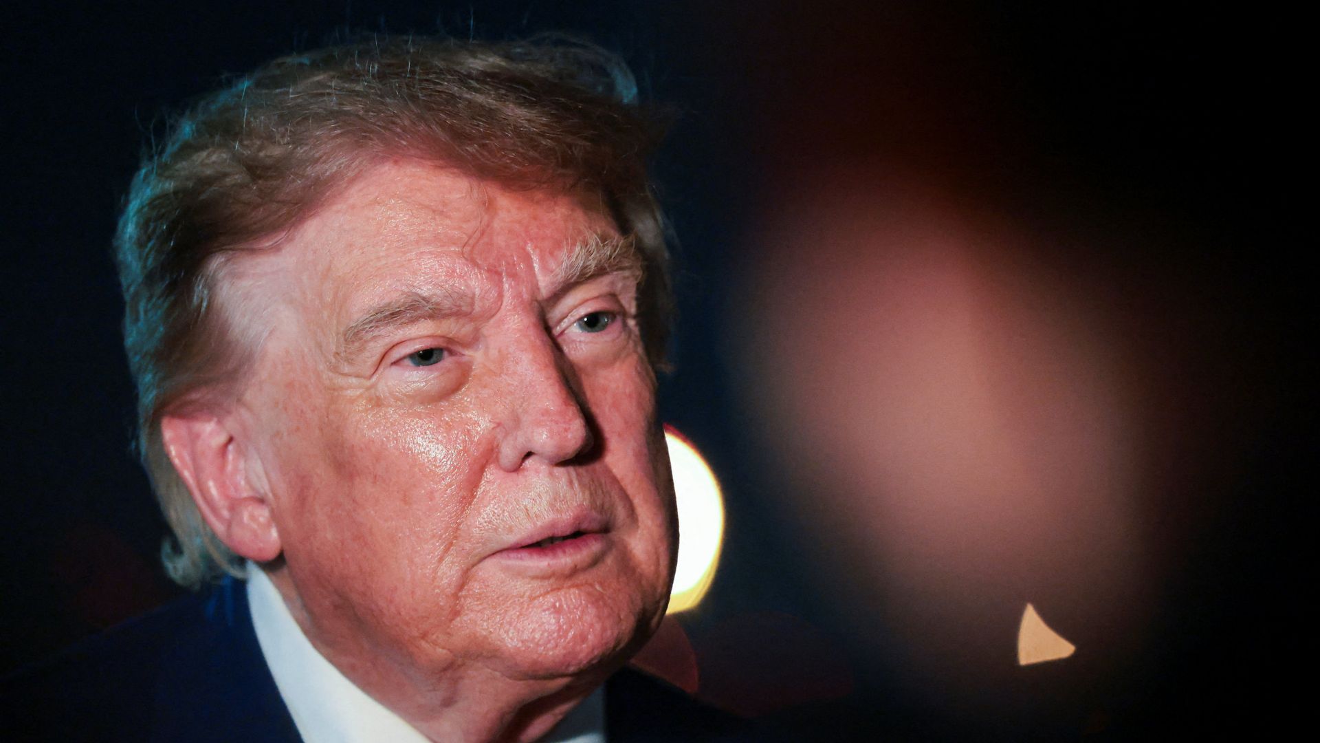 Trump confirms secret plane switch over possible threat