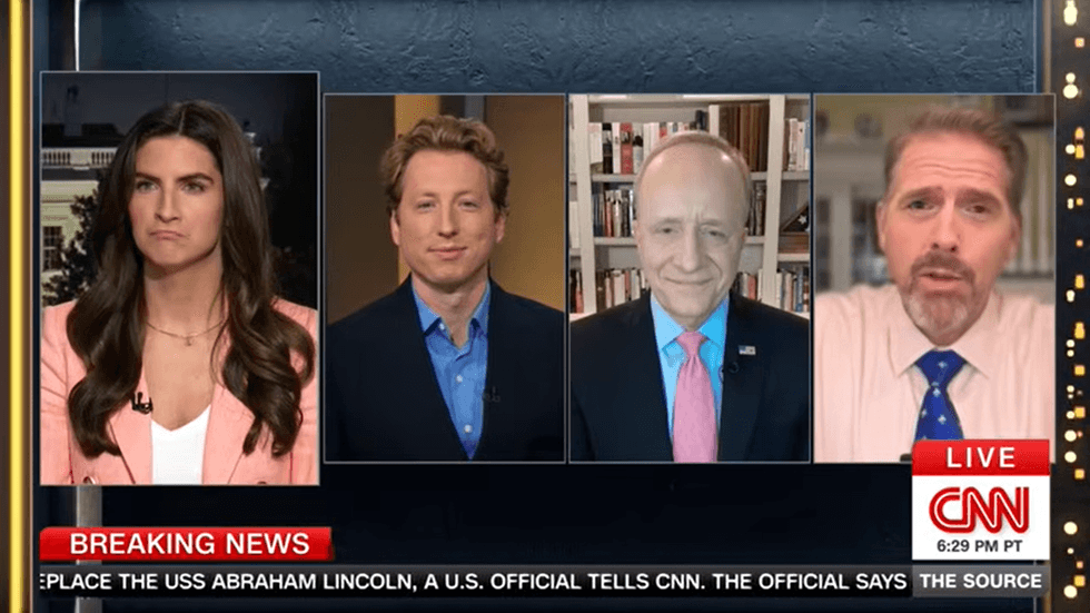 Kaitlan Collins traps Scott Jennings with one line about the Trump job he won’t deny