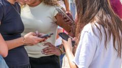 France’s top court blocks social media ban for under-15s