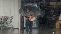 Hurricane Lala lashes Hawaii with strong winds and torrential rain