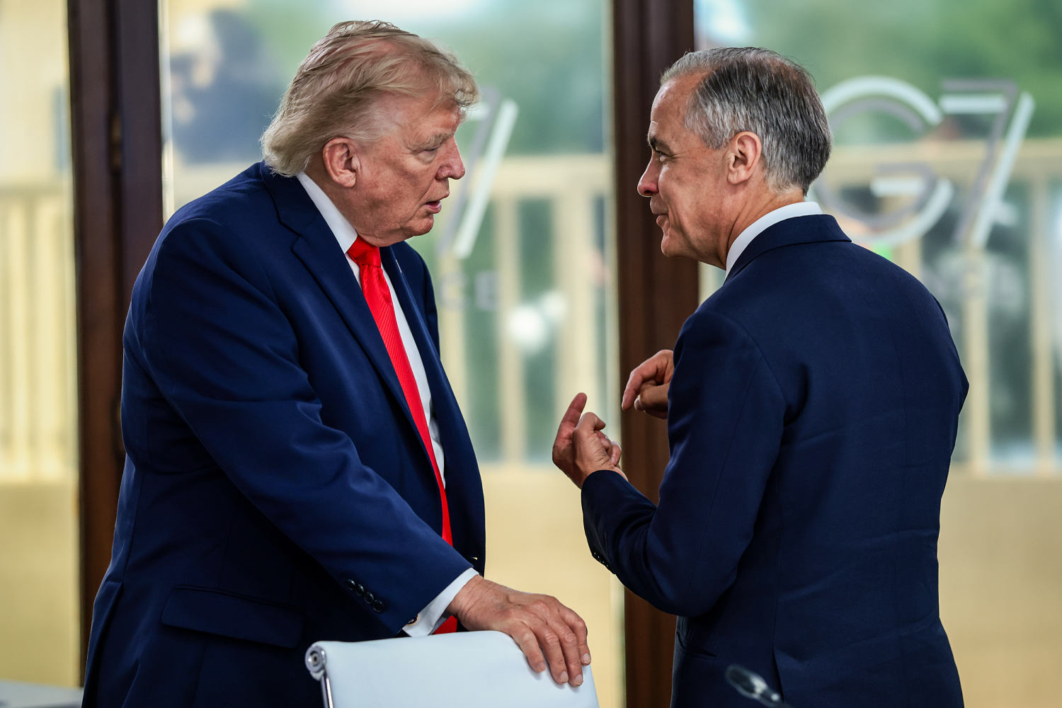 Trump pauses 50% tariffs on Canada for 3 days