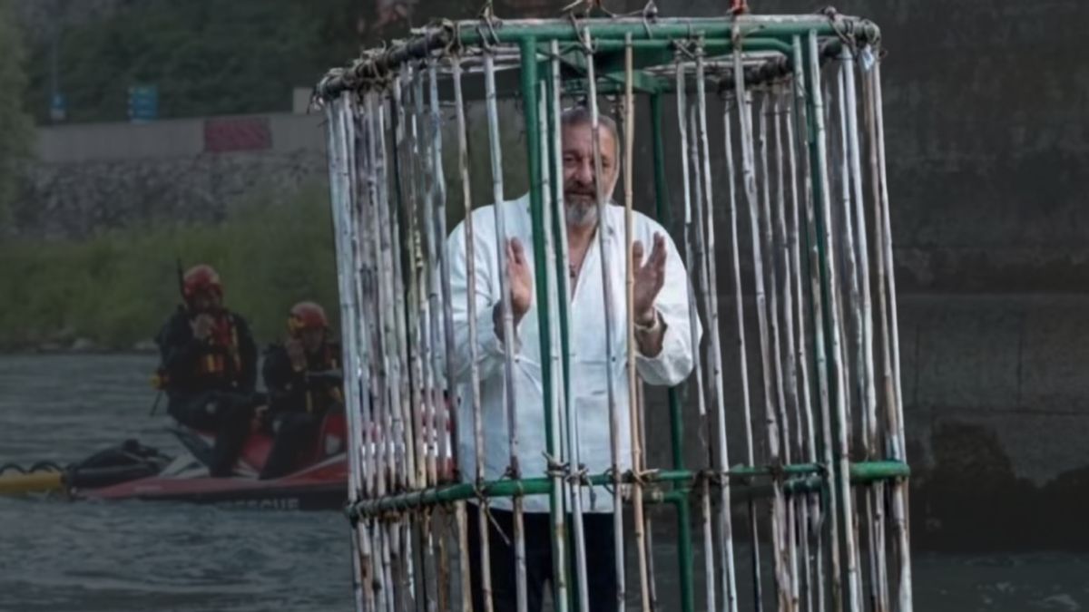 Claim Italian town cages politicians, dunks them in freezing river blurs fact and fiction