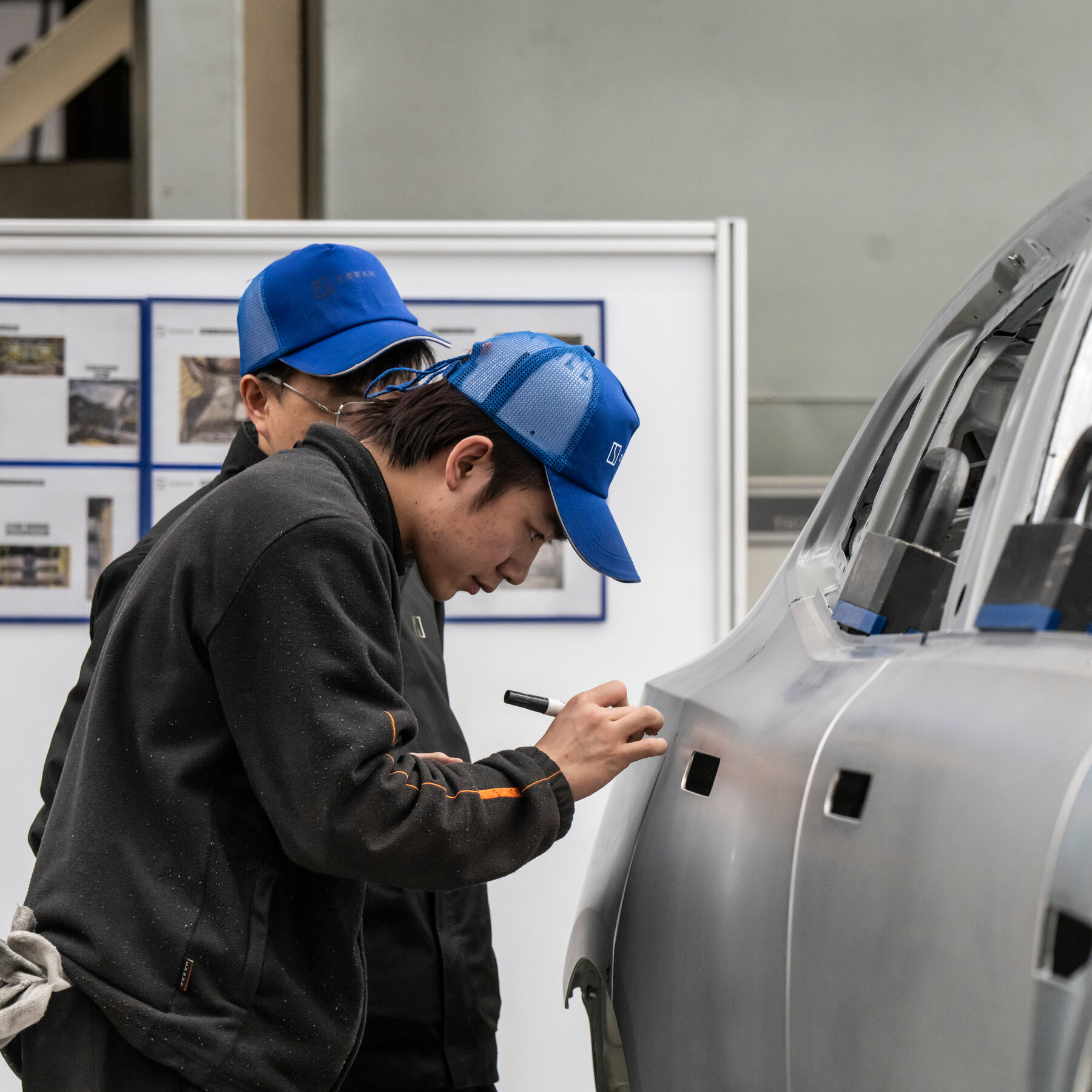 In China’s Biggest Car Recall, Tesla and 8 Others Will Address Door Safety