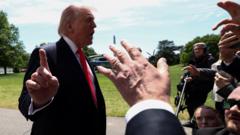 ‘Quiet, quiet, quiet!’ – What triggers Trump to shut down reporters?