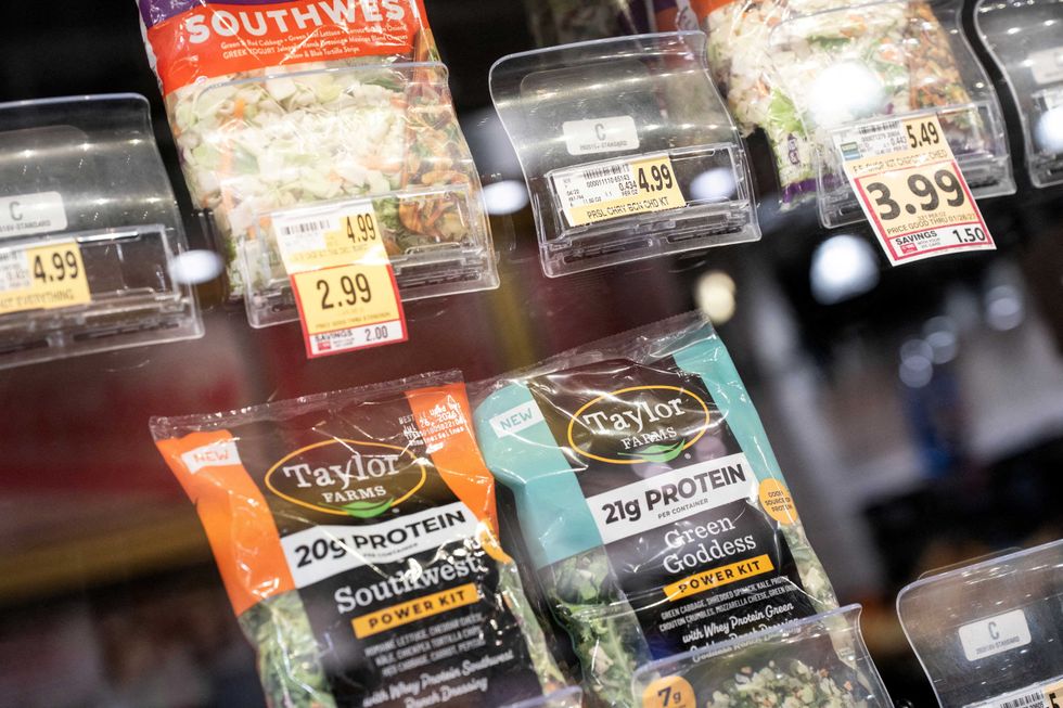 ‘More illness lie ahead’ as food outbreaks tied to Trump admin just the beginning: expert