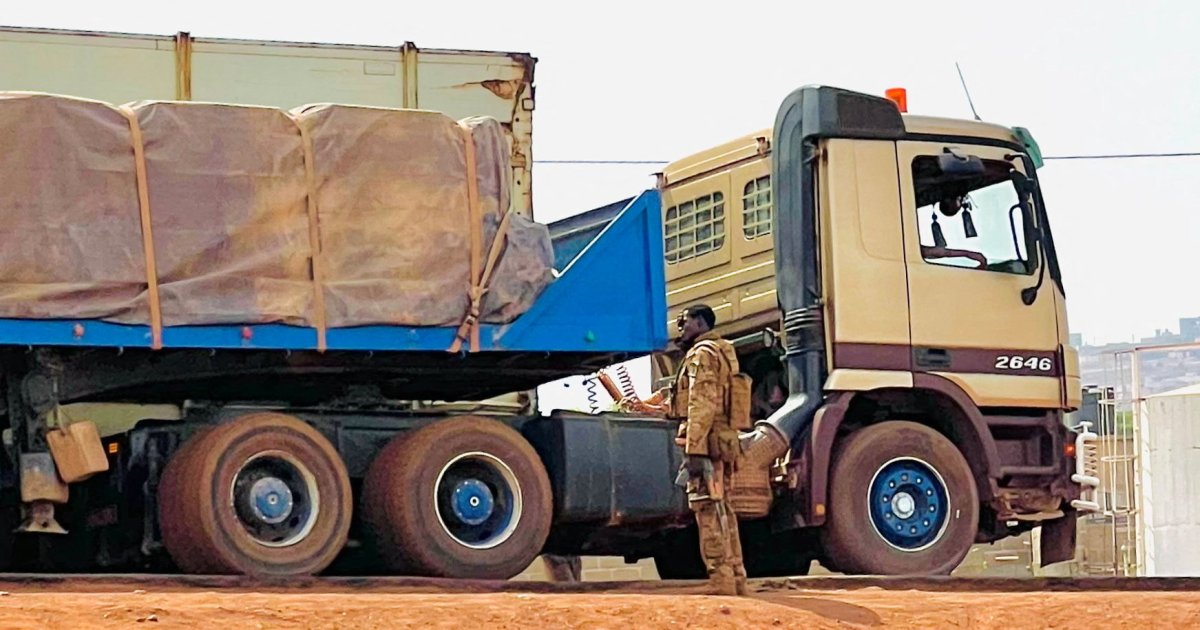 Tuareg rebels free more Malian soldiers in prisoner swap, sources say