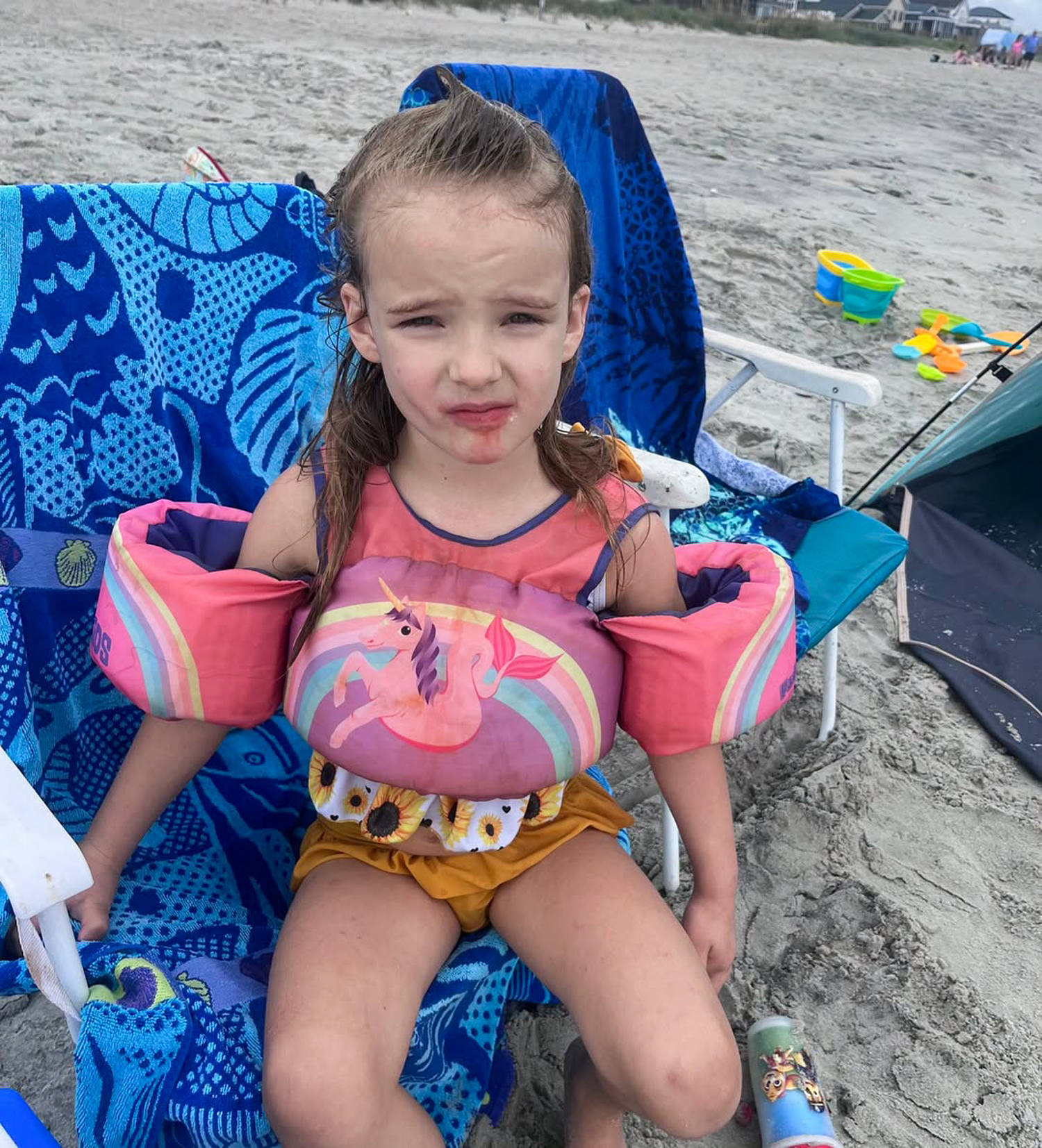 Couple arrested after 5-year-old nonverbal daughter is found dead in South Carolina waters