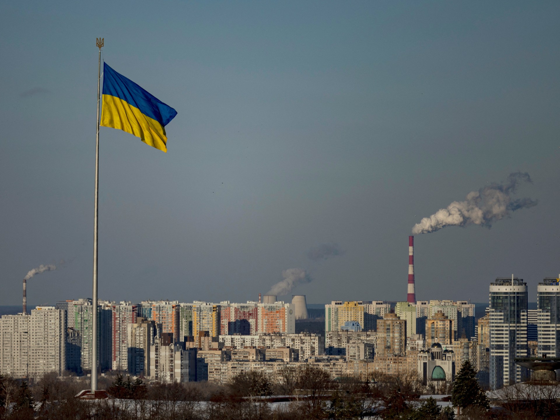 Ukrainian intel agencies in Kyiv firefight: What happened and why?