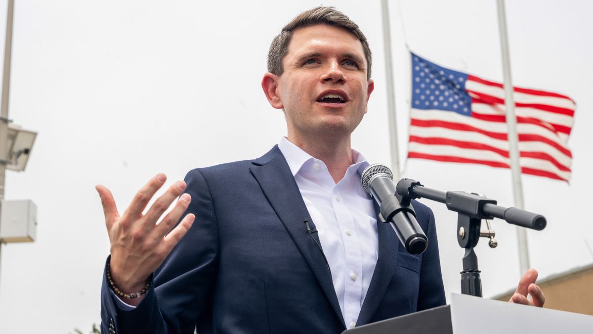 Talarico voted against bill meant to protect Texas land from Chinese interests. Here’s why