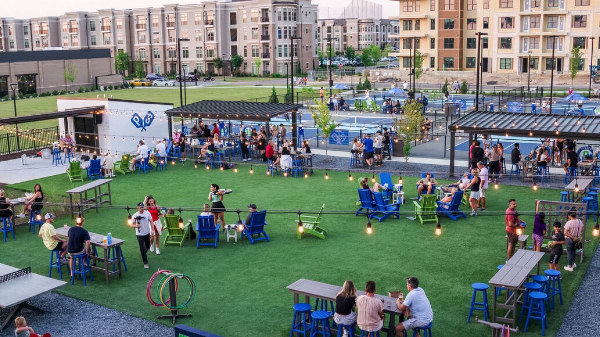 Pickleball and dining: Why courts are the new food destinations