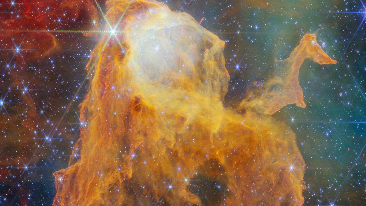 James Webb telescope finds one of our galaxy’s rarest stars inside the ‘Treasure Chest’ globule — Space photo of the week