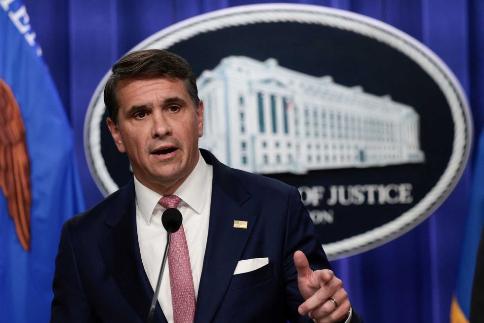 DOJ’s ‘silly’ defense of lying ICE agent points to darker plot: ex-prosecutor