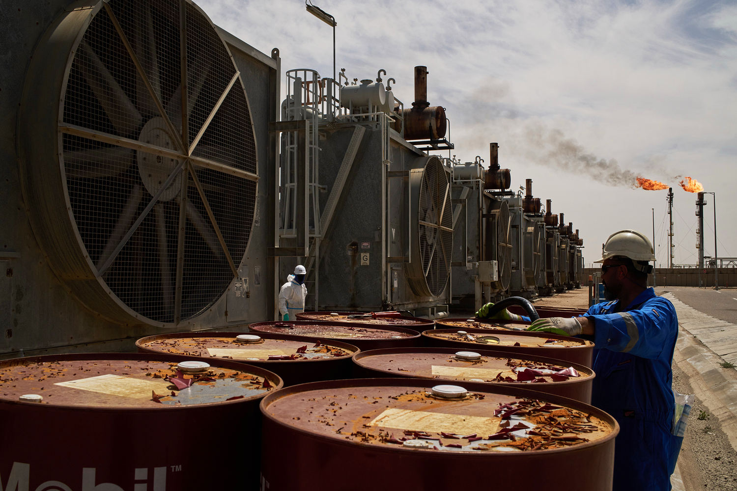 Oil hits $100 a barrel for first time in months as Middle East conflict intensifies again