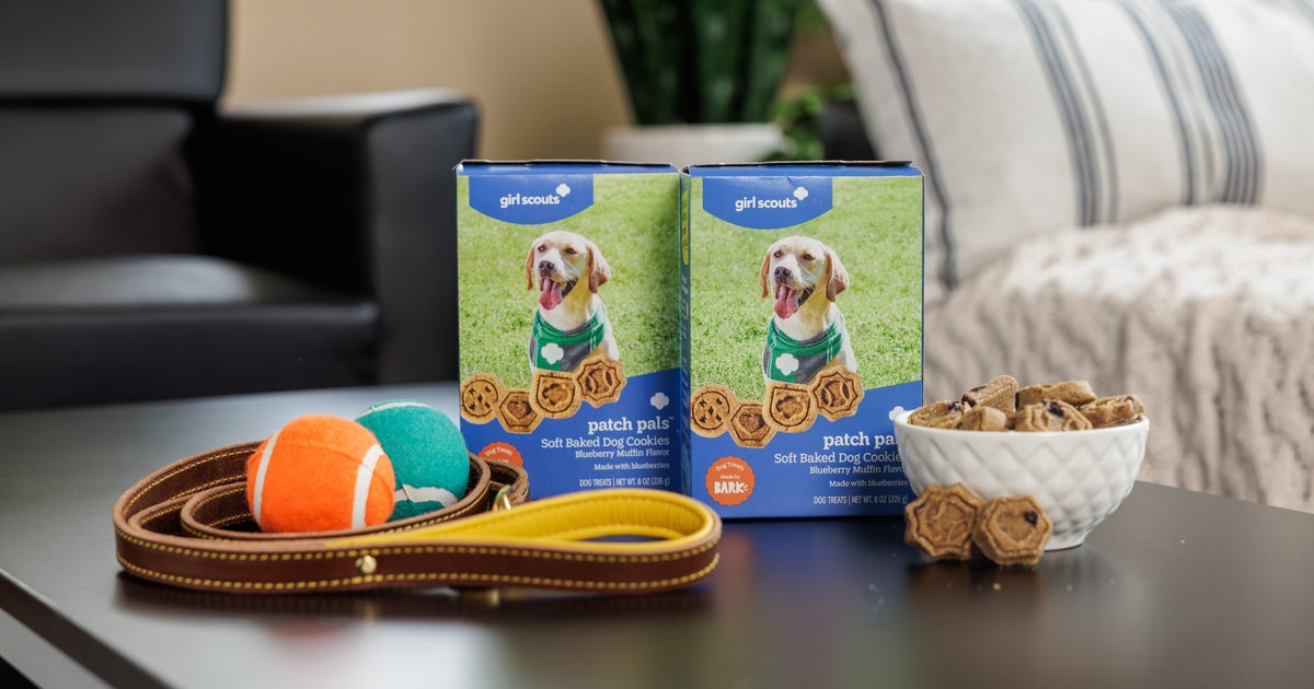 How Sweet! Girl Scouts Cookies Are Going To The Dogs