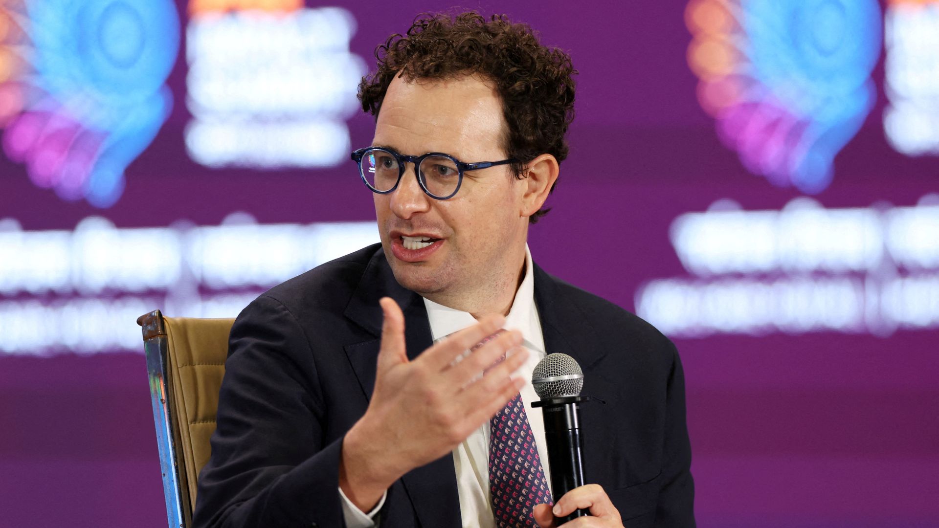 AI giants pledge to act as Anthropic warns tech could ‘swarm’ entire internet in months