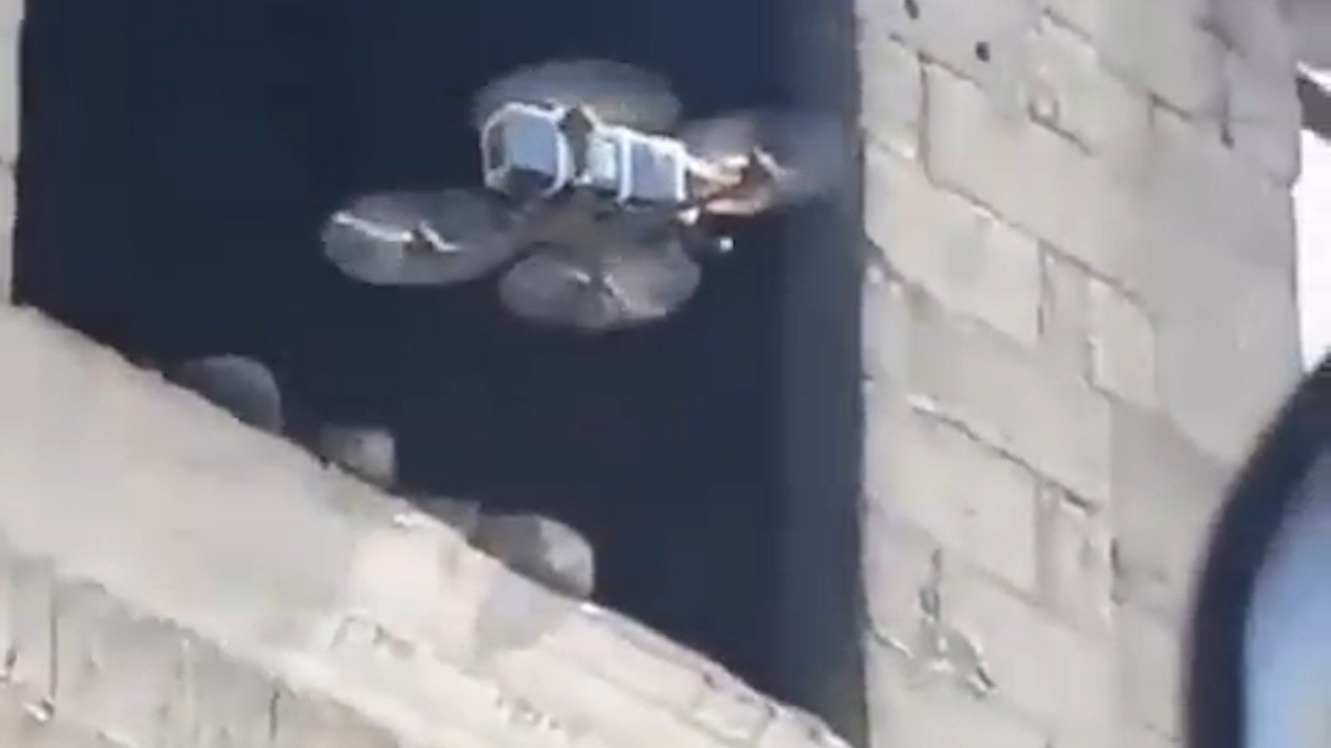 Israeli quadcopter terrorises homes in Gaza City