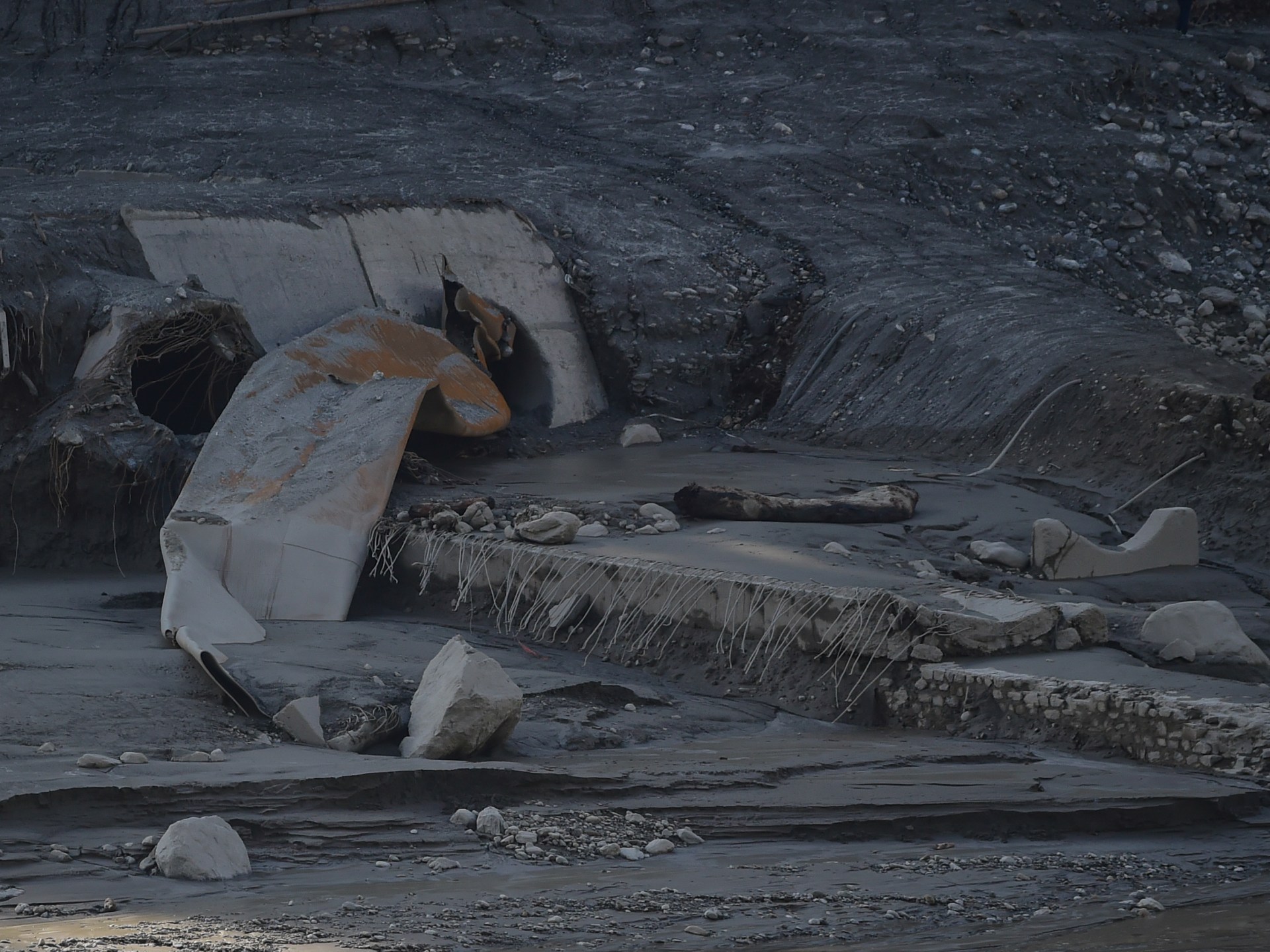 India to supply Nepal electricity after floods wrecked hydropower projects