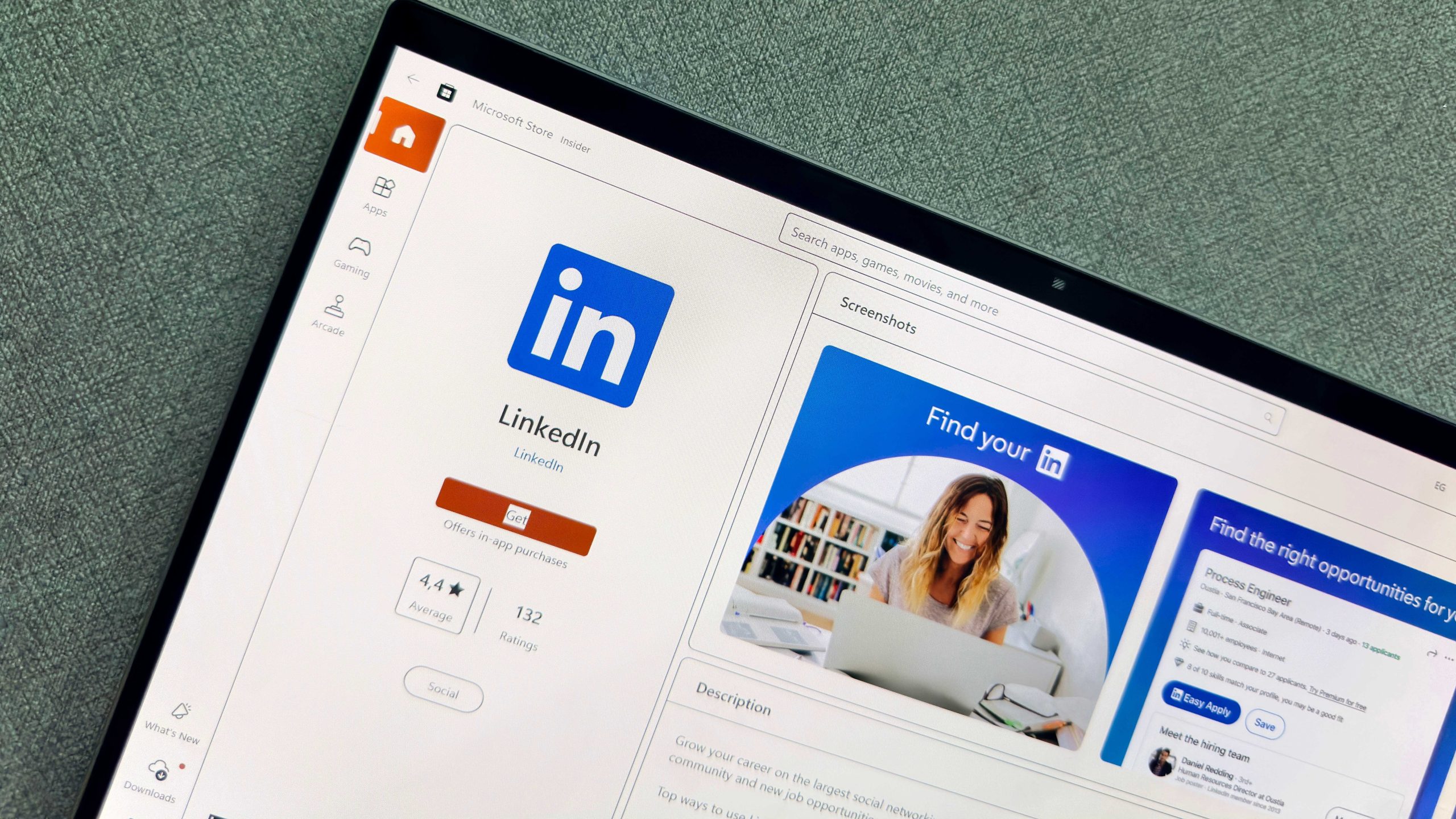 LinkedIn fights for the right to tell customers when the feds want their data