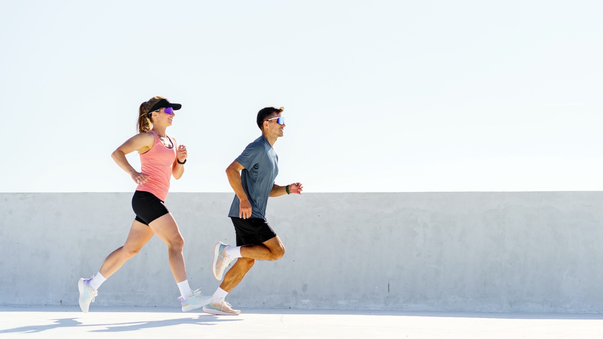 Regular exercisers show distinct metabolic and immune signatures in blood