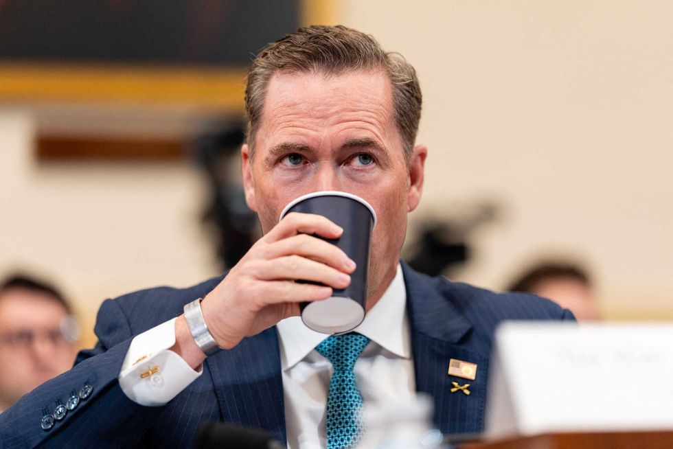 Kaitlan Collins corners Mike Waltz during fiery bit on Trump’s press ban: ‘Did it not?’