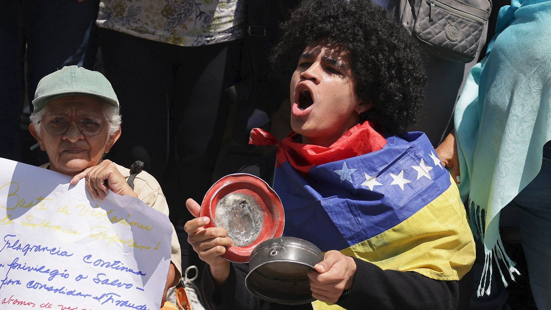 Venezuelans protest interim leader Delcy Rodriguez at UN headquarters