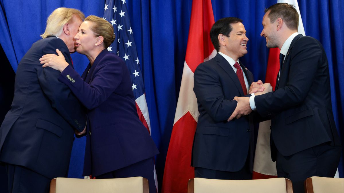 Did Denmark play ‘Send in the Clowns’ when Rubio arrived at Greenland deal ceremony?