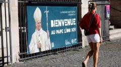 Hundreds of thousands expected in Paris for Pope’s visit