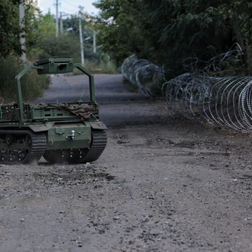 Robots make combat airdrops, clear mines as Ukraine defeats Russian pincer