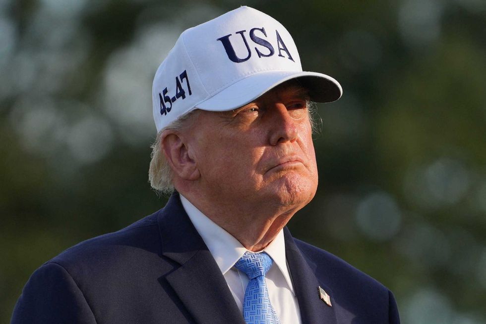 Trump has CEO in an ‘awkward’ corner ahead of their Sunday night dinner date: report