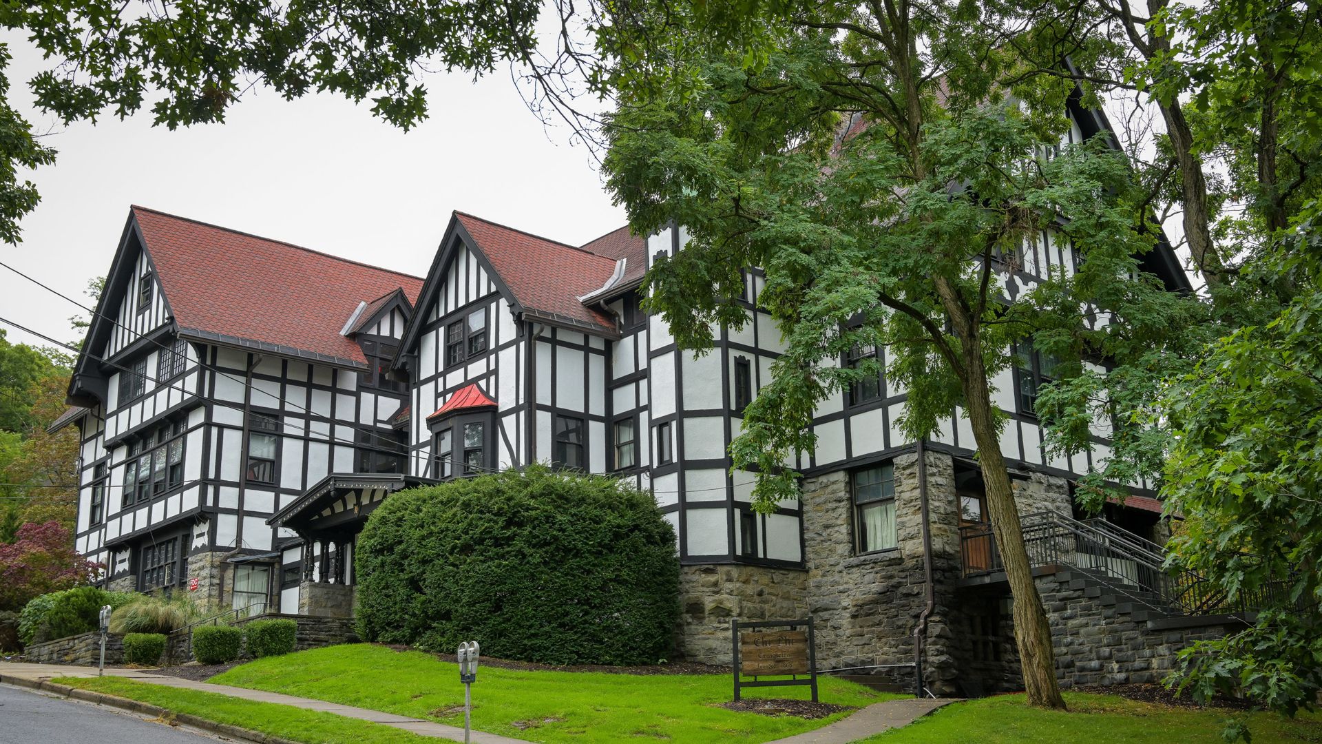 Investigation into alleged gang rape at US university reopened by prosecutors