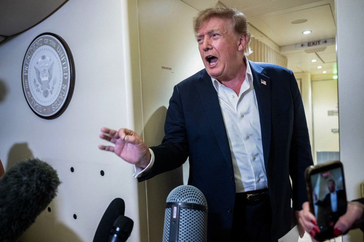 White House removes CNN from press pool for Trump’s upcoming trip