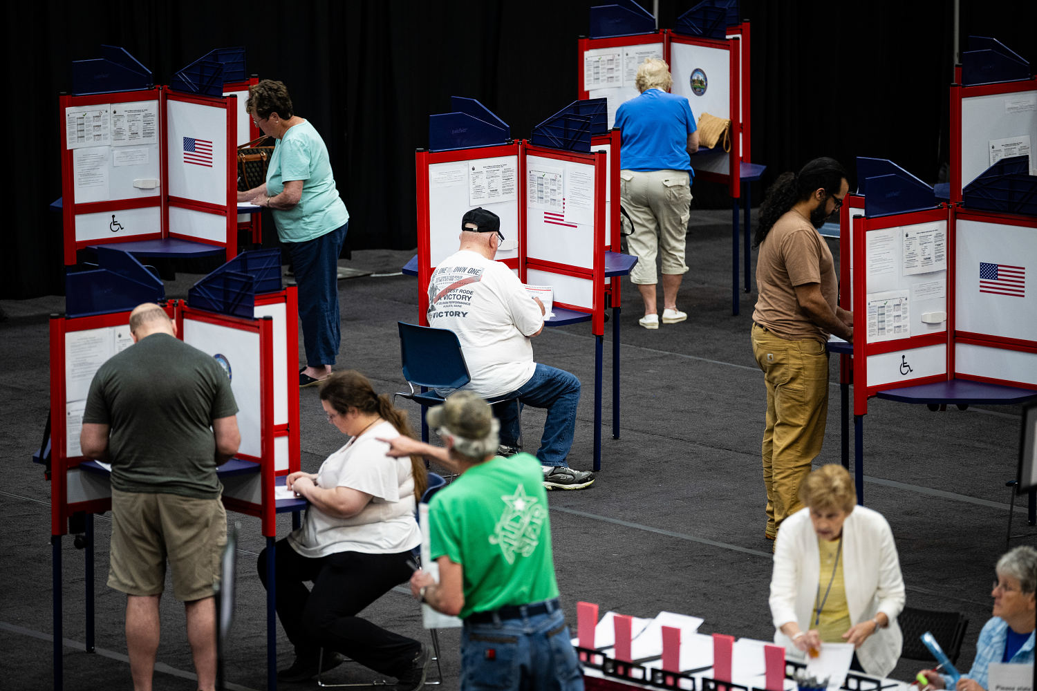 Democrats regain ground on voter registration in key states after steep post-2024 drops