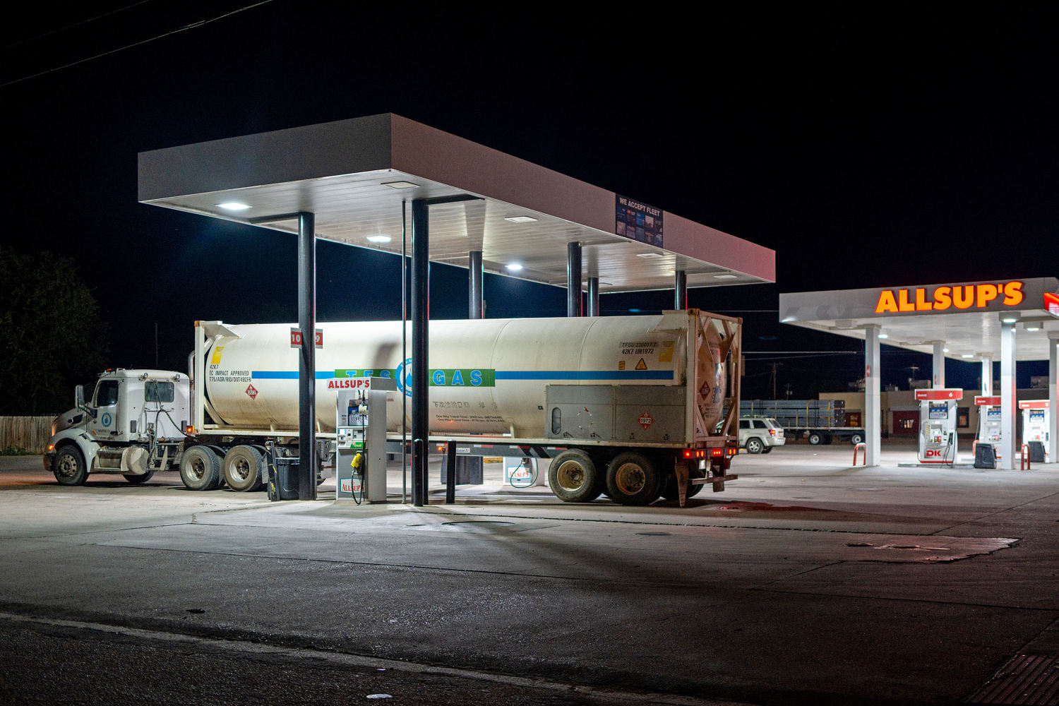G7 countries to release up to 100 million barrels of diesel and crude oil reserves