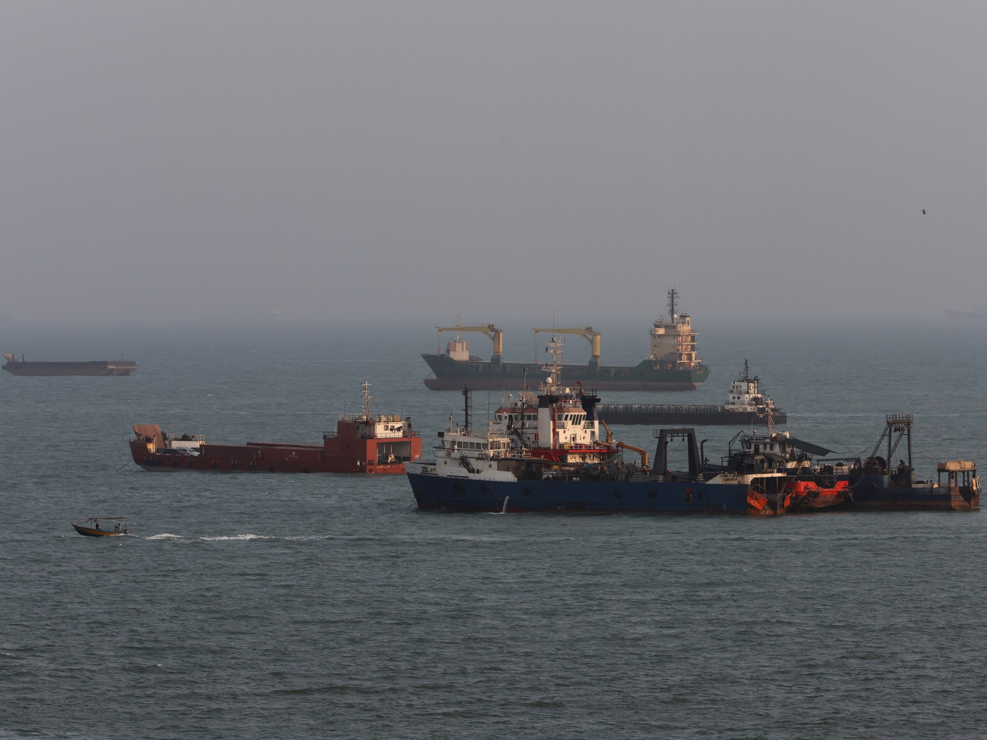 Iran says Hormuz to remain closed until US meets conditions