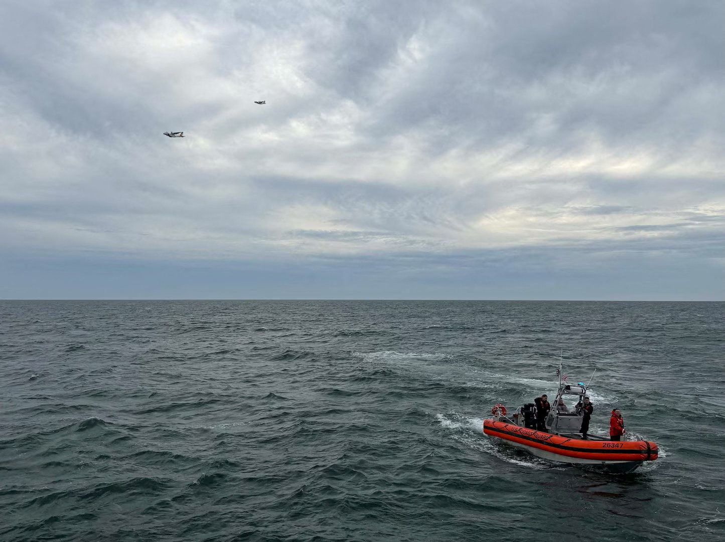 US coastguard suspends search for six on board crashed medical jet